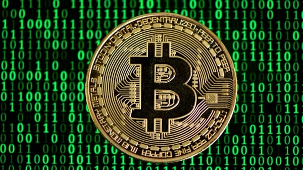如何利用函数参数解构增强代码自解释性并减少调用依赖