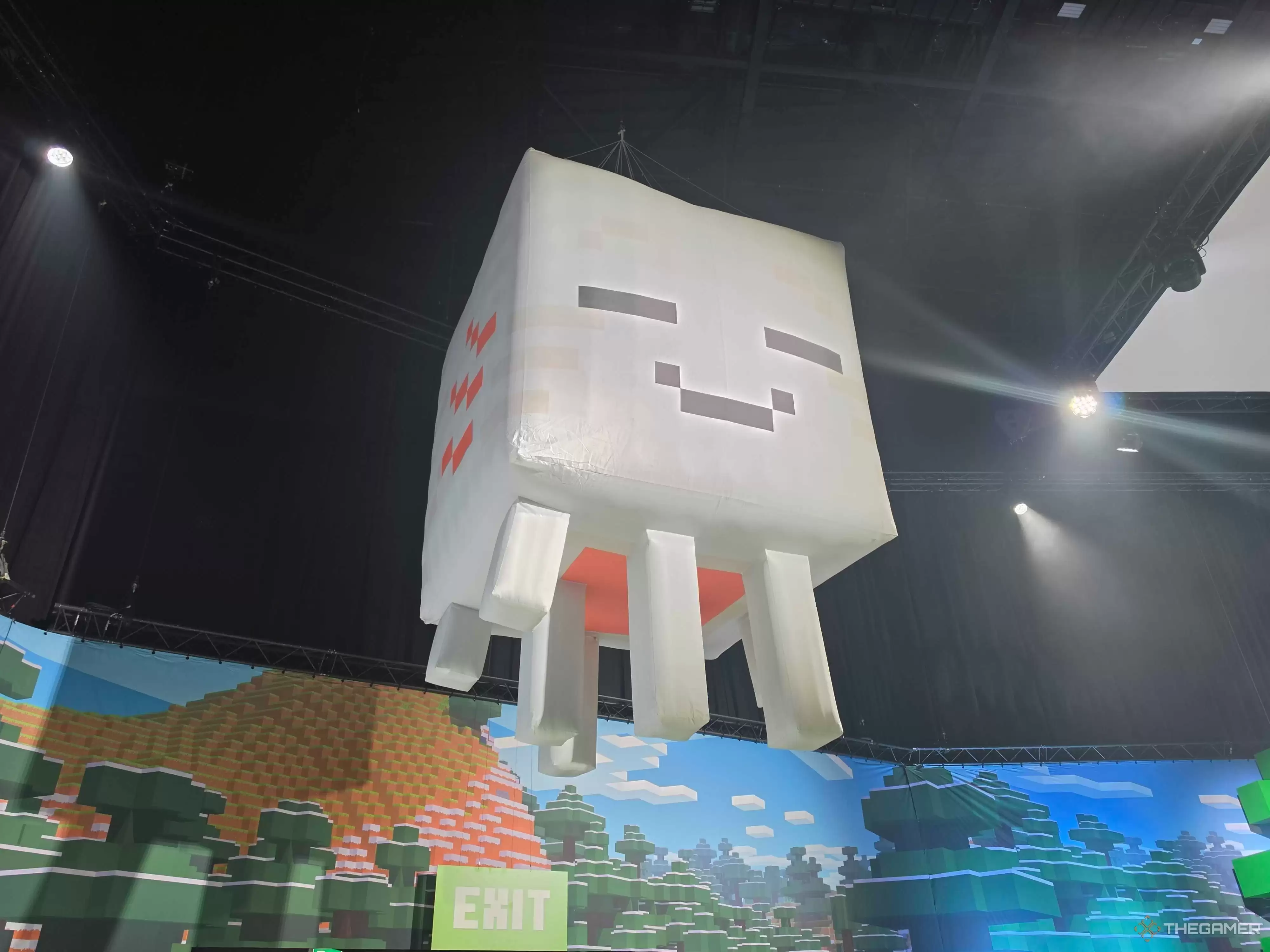 TwitchCon热门物品兴衰史：解析《我的世界：传奇》工匠披风的获取之路