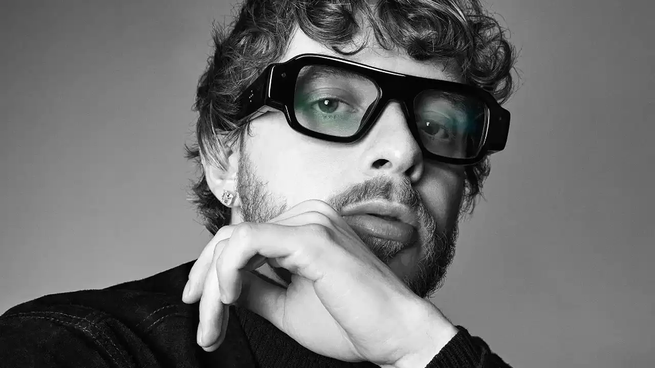 Snap 首款 AR 眼镜 SPECS 启动预订
