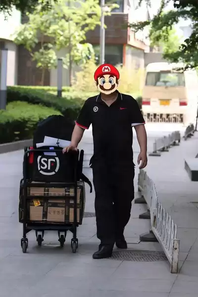 顺丰小哥如何使用智能工服-智能工服功能说明及使用步骤