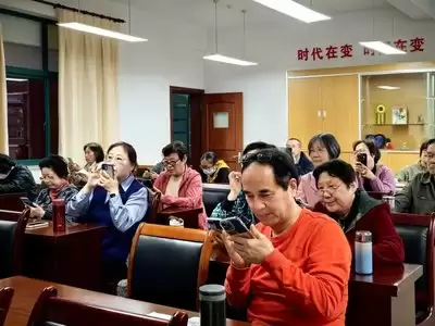 剪映AI餐饮门店视频提示词怎样输出检查清单