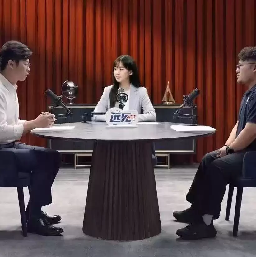 WAIC 2026 特别对话：当算力开始算账：谈 Token 经济学重塑芯片：拆解 AI 资本开支向上游转移