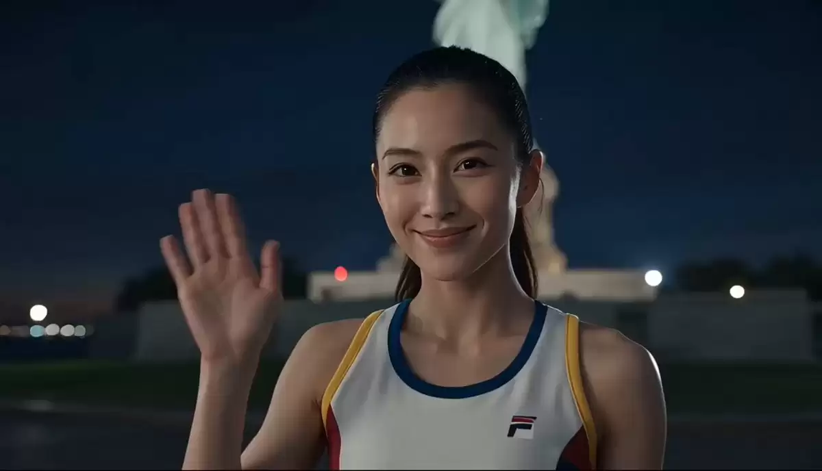 纽约跑酷少女动作影像