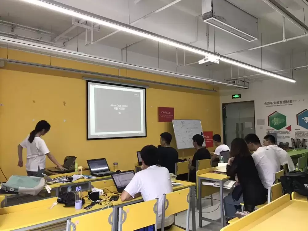 阿里云北京ACE同城会《态势感知监控大屏体验》活要注意什么-核心信息和使用场景